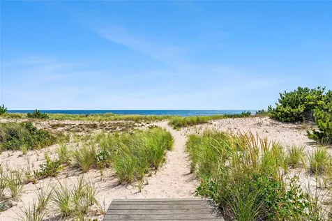 617 Dune Road Westhampton NY 11978