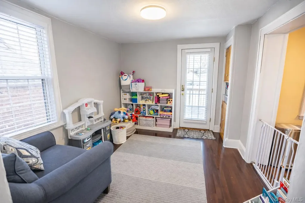 3 Olive Place Lynbrook NY 11563