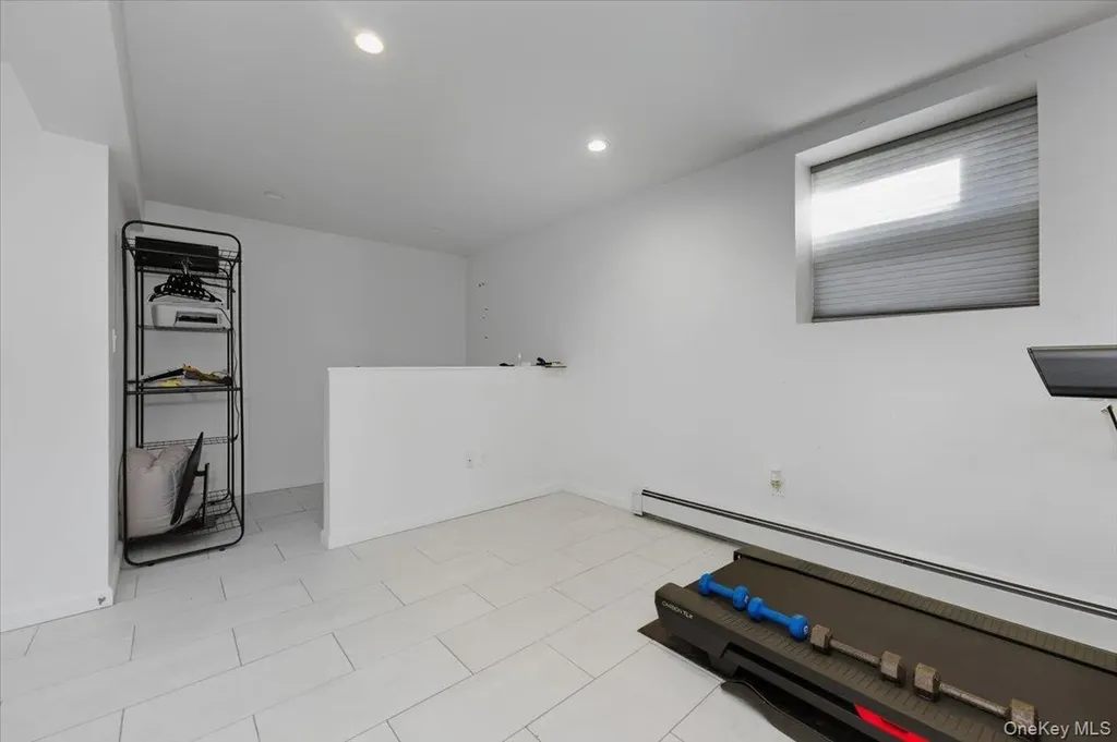 1003 Huntington Avenue Bronx NY 10465