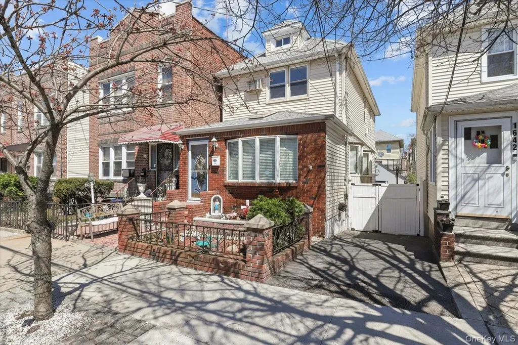1644 Lurting Avenue Bronx NY 10461