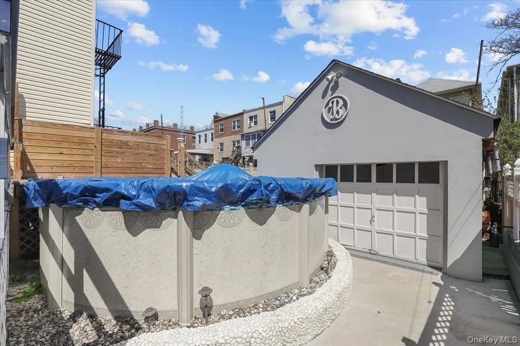 1644 Lurting Avenue Bronx NY 10461