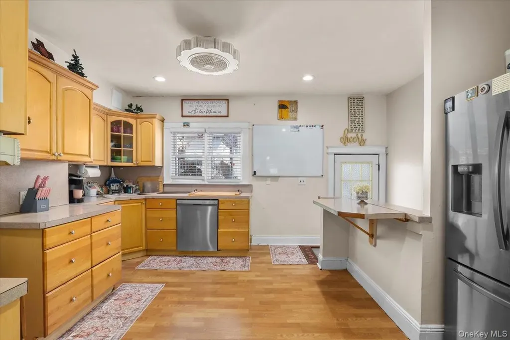 1644 Lurting Avenue Bronx NY 10461