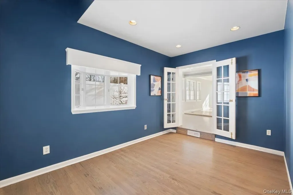 66 Middle Road Eastchester NY 10709