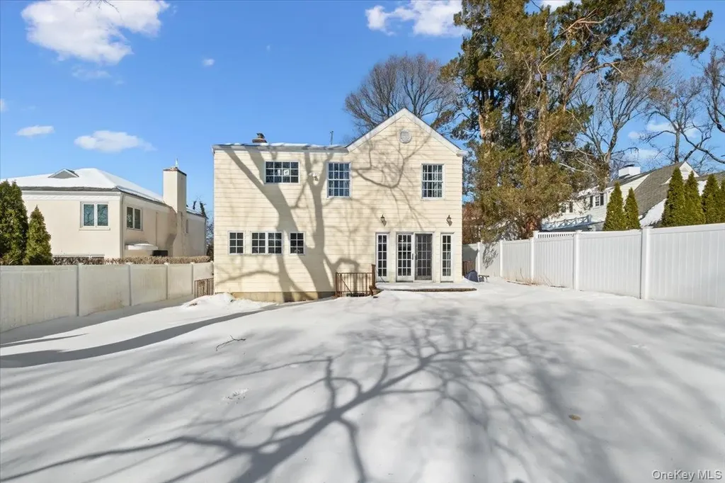 66 Middle Road Eastchester NY 10709