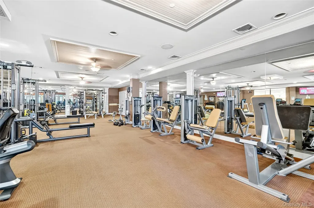 17 Harbor Pointe Drive Haverstraw NY 10927