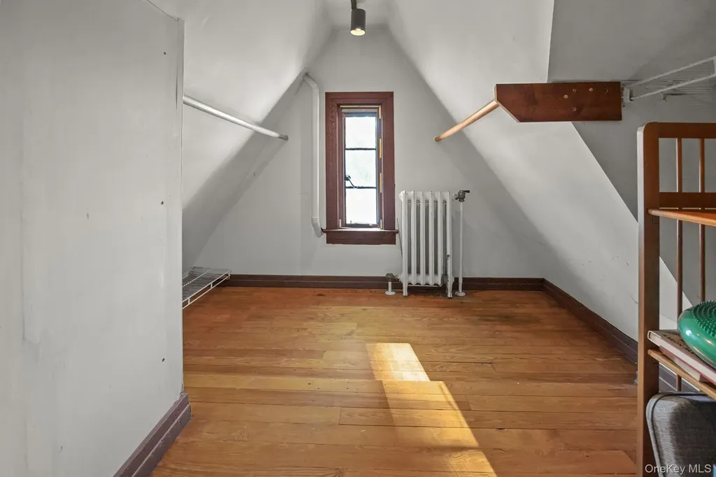 19 Surrey Lane Yonkers NY 10710