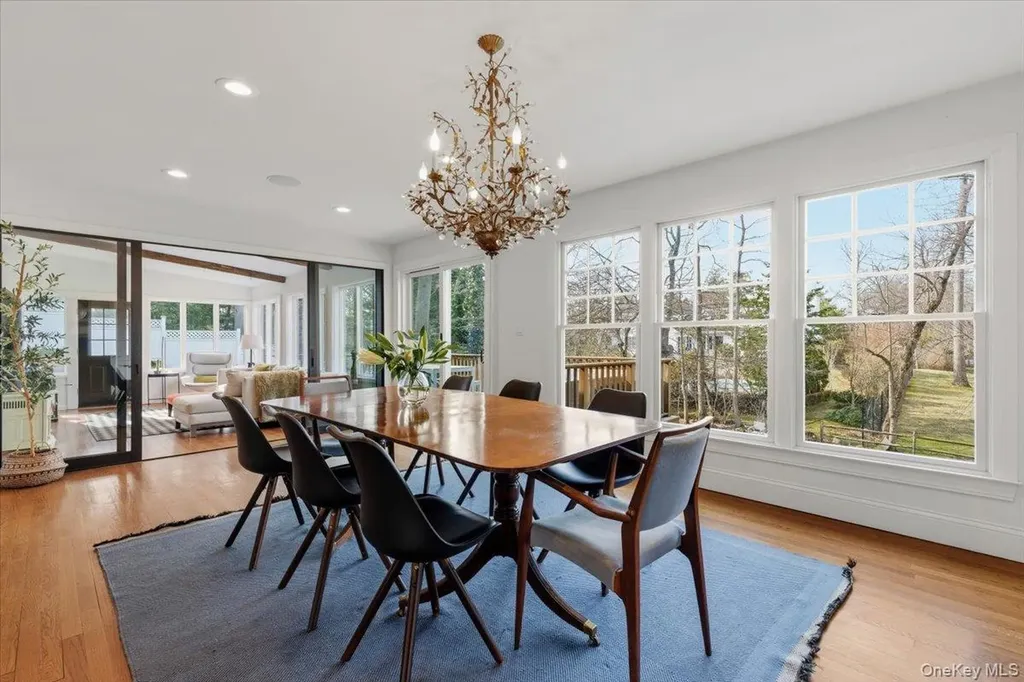 8 Douglas Circle Rye NY 10580