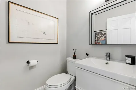 8 Douglas Circle Rye NY 10580