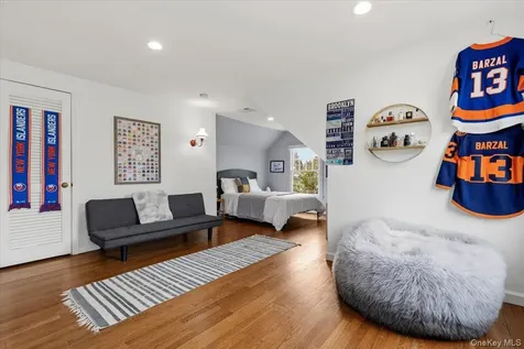 8 Douglas Circle Rye NY 10580