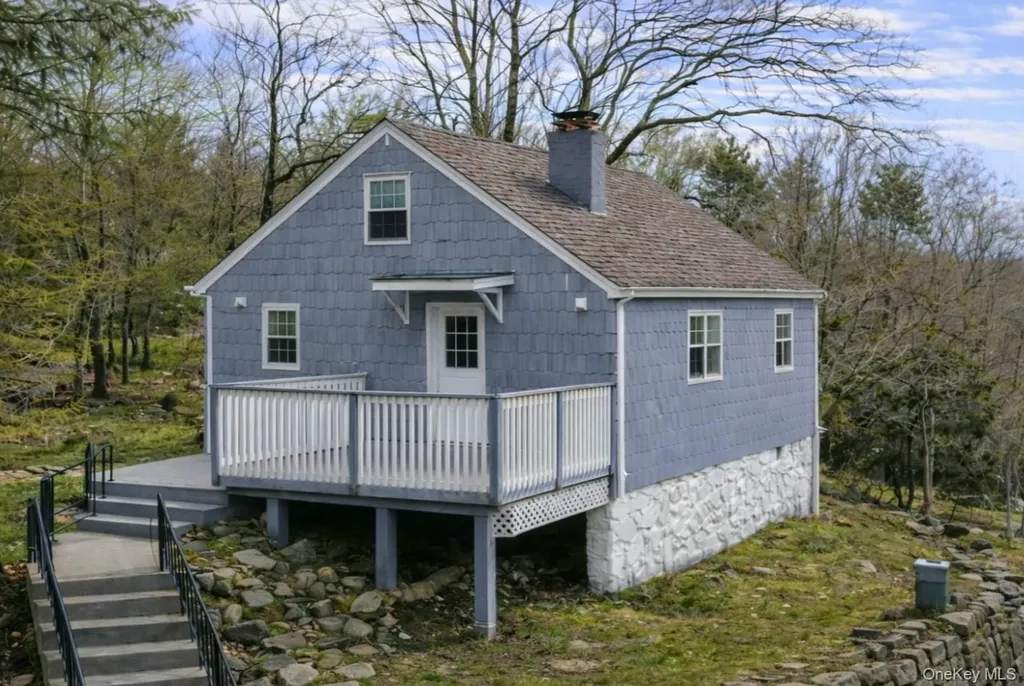 35 Avon Road Lake Peekskill NY 10537