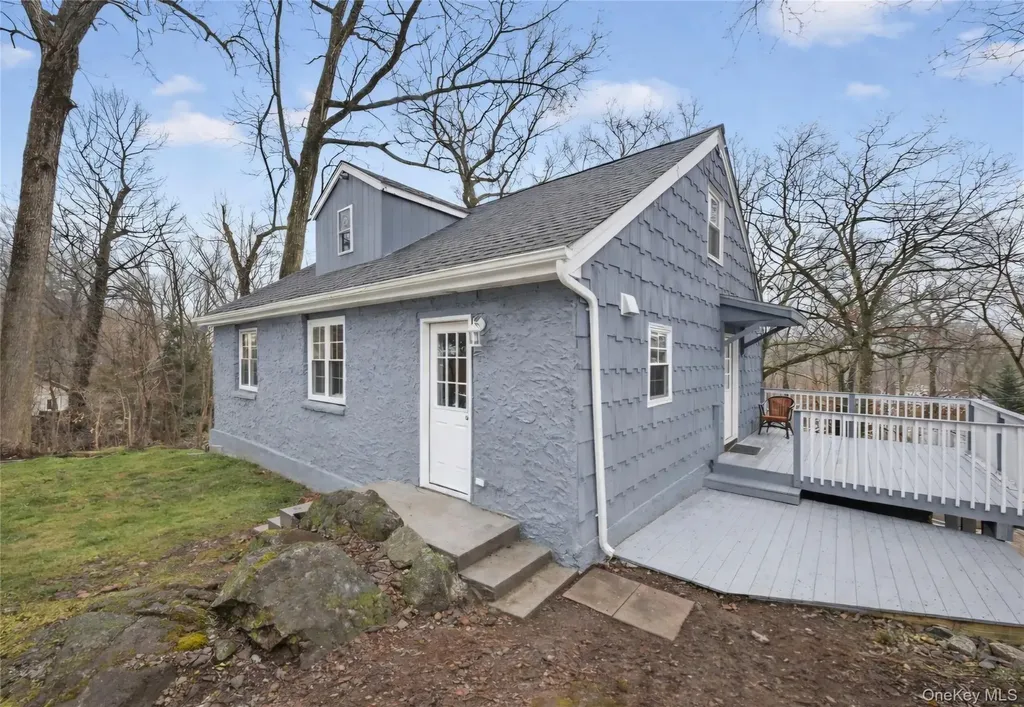 35 Avon Road Lake Peekskill NY 10537
