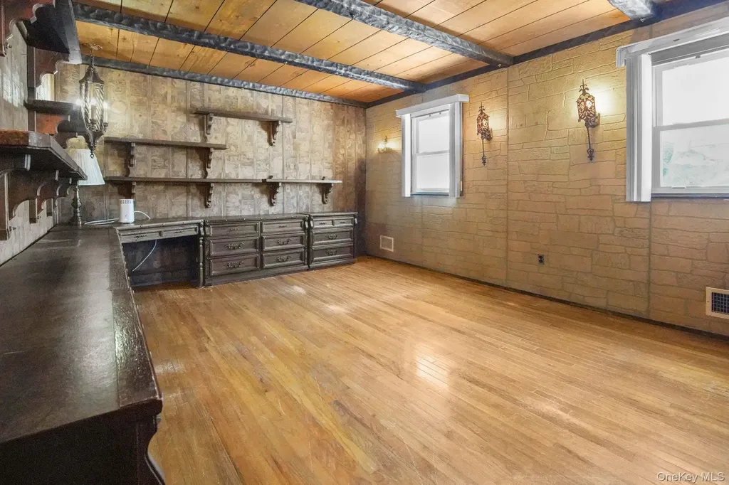192 Helena Avenue Yonkers NY 10710
