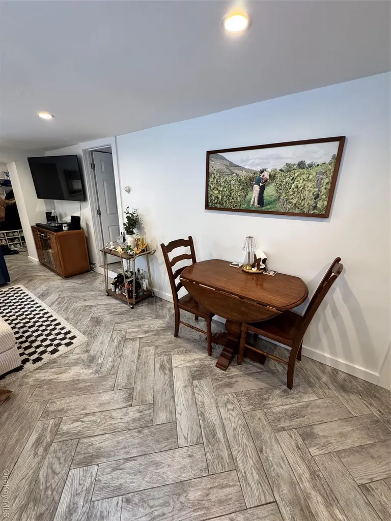 122 E Fulton Street Long Beach NY 11561