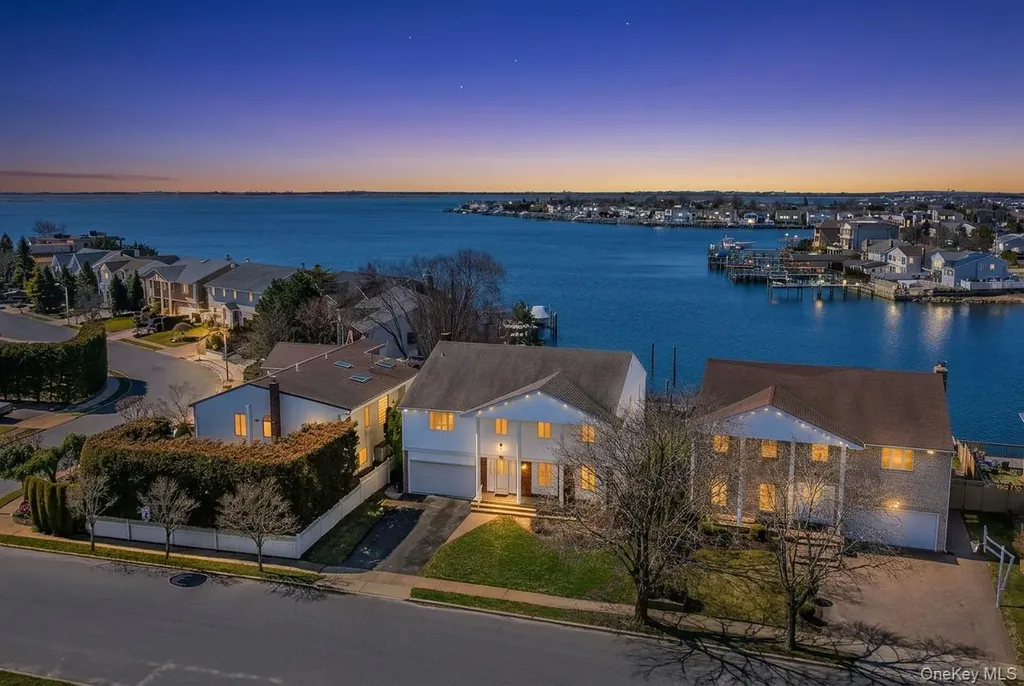 3146 Lee Place Bellmore NY 11710