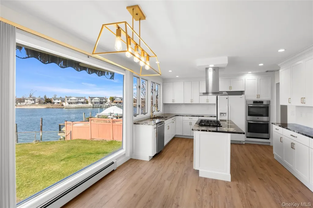 3146 Lee Place Bellmore NY 11710