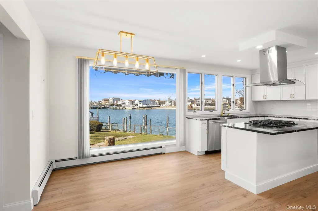 3146 Lee Place Bellmore NY 11710