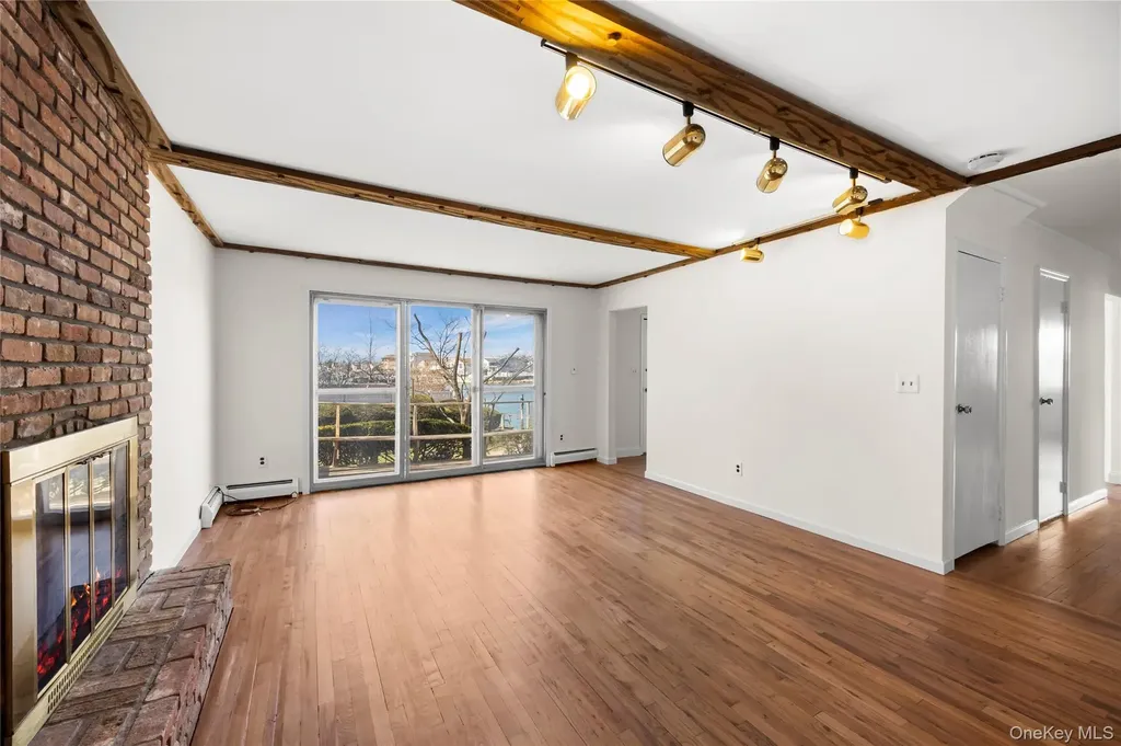 3146 Lee Place Bellmore NY 11710