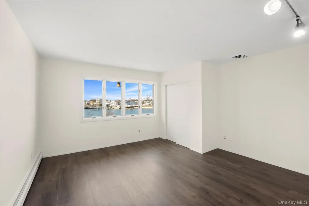 3146 Lee Place Bellmore NY 11710