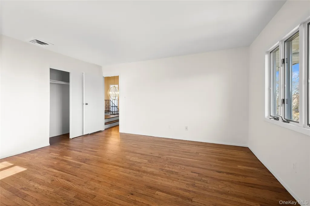 3146 Lee Place Bellmore NY 11710
