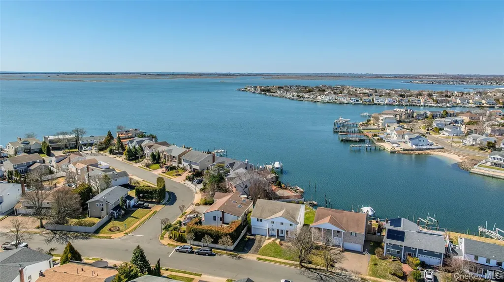 3146 Lee Place Bellmore NY 11710
