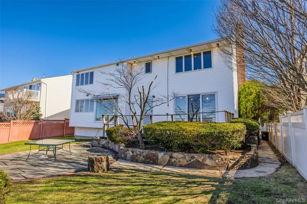 3146 Lee Place Bellmore NY 11710