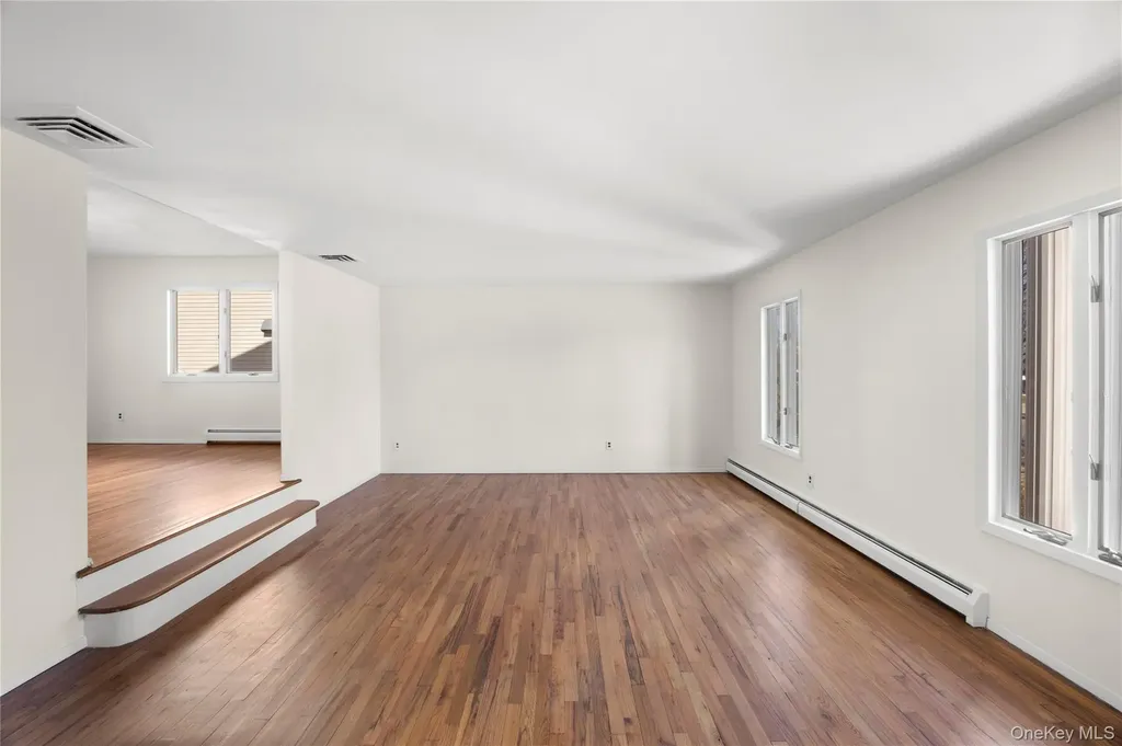 3146 Lee Place Bellmore NY 11710