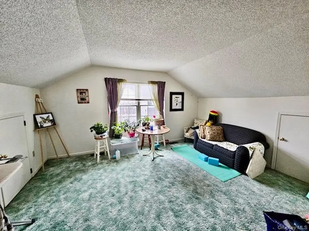 7 Juniper Lane Pawling NY 12564