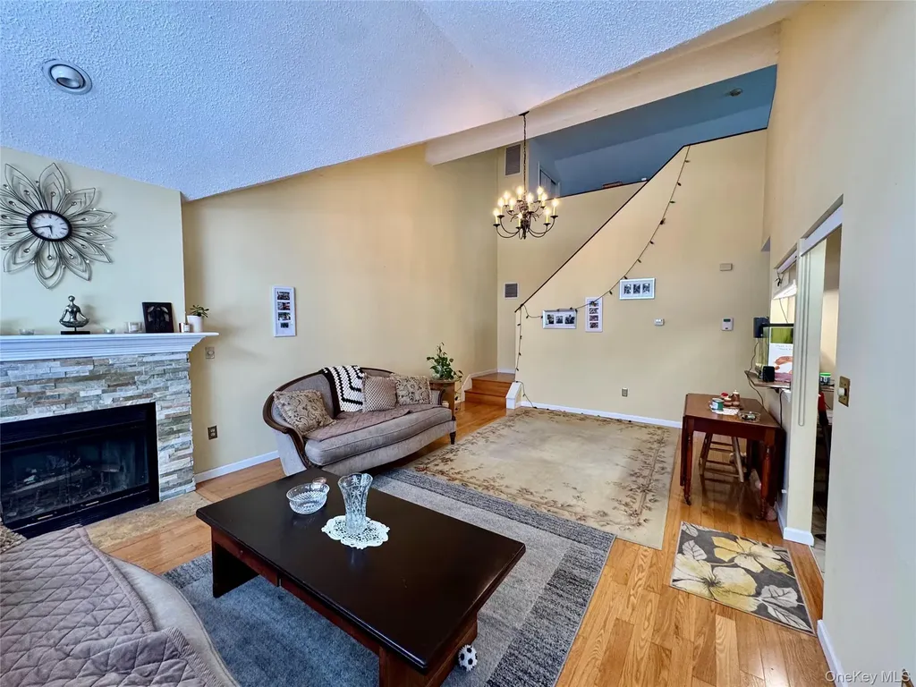 7 Juniper Lane Pawling NY 12564