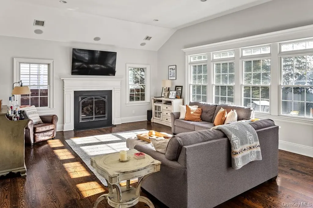 24 Loines Avenue Merrick NY 11566