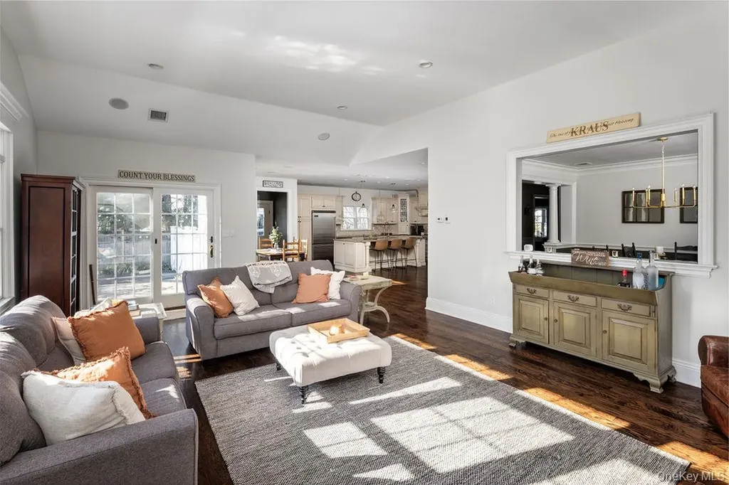 24 Loines Avenue Merrick NY 11566