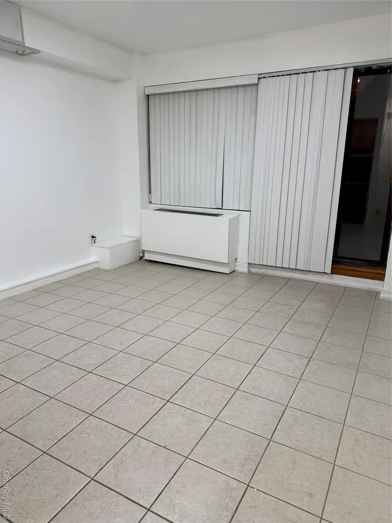 87-14 57th Road Elmhurst NY 11373