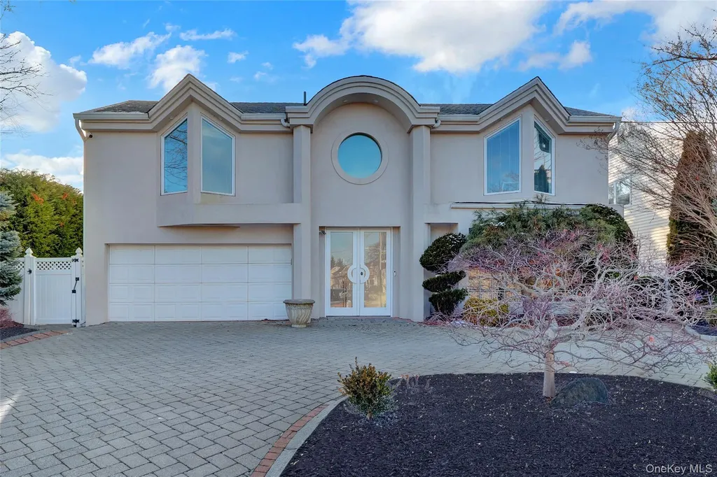 2988 Lee Place Bellmore NY 11710