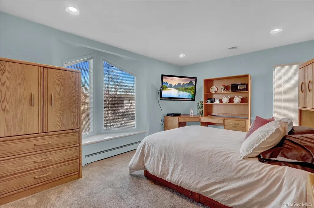 2988 Lee Place Bellmore NY 11710