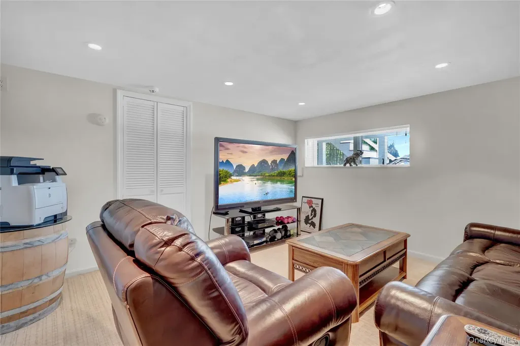 2988 Lee Place Bellmore NY 11710