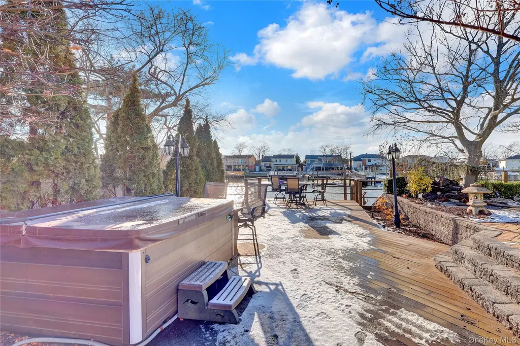 2988 Lee Place Bellmore NY 11710