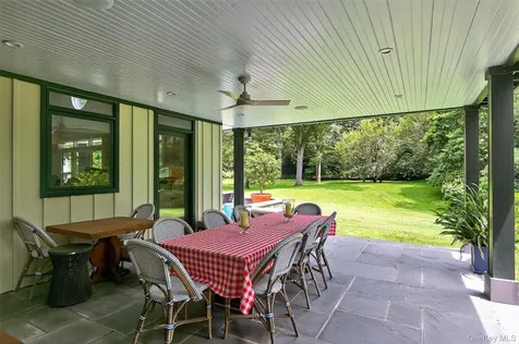 343 Chicken Valley Road Upper Brookville NY 11545