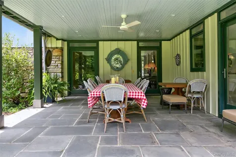 343 Chicken Valley Road Upper Brookville NY 11545