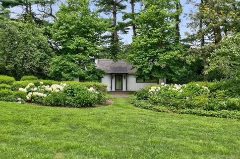 343 Chicken Valley Road Upper Brookville NY 11545
