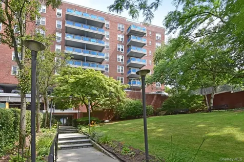 14 Westview Avenue Tuckahoe NY 10707