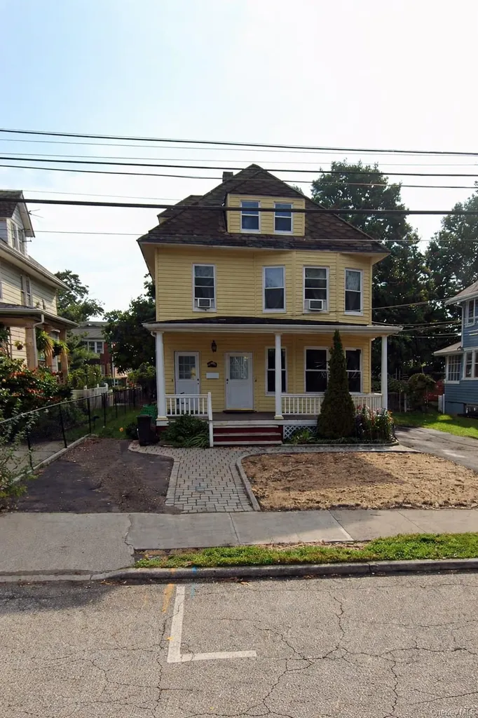112 Washington Avenue Suffern NY 10901