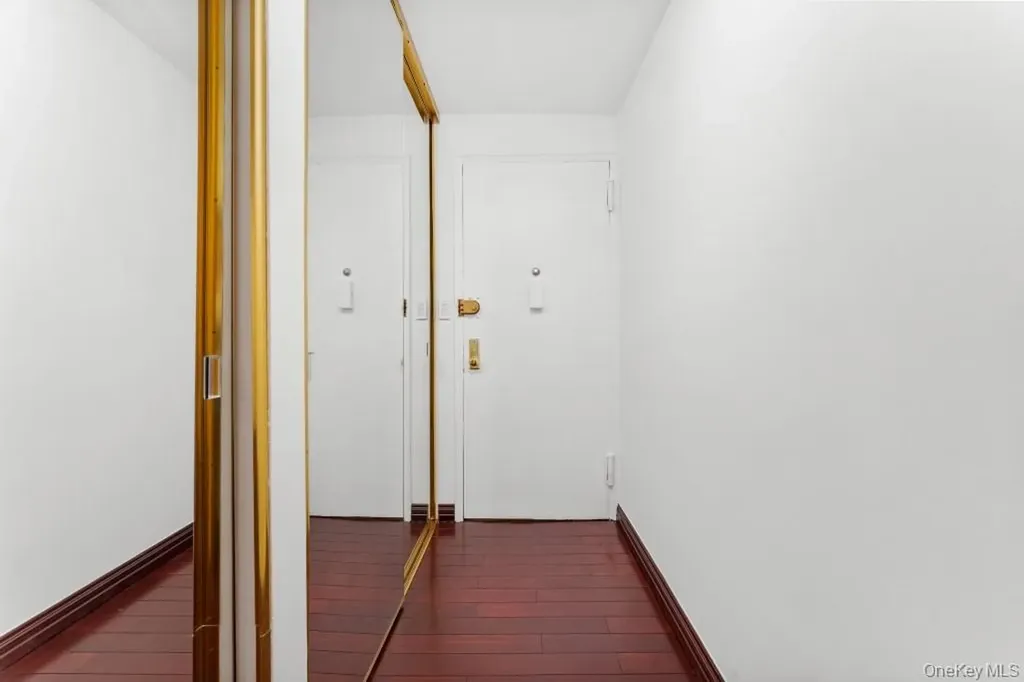 40 Brighton 1st Road Brooklyn NY 11235