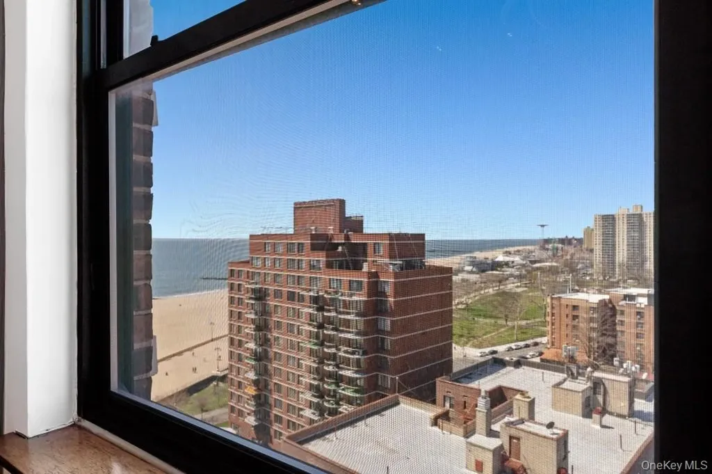 40 Brighton 1st Road Brooklyn NY 11235