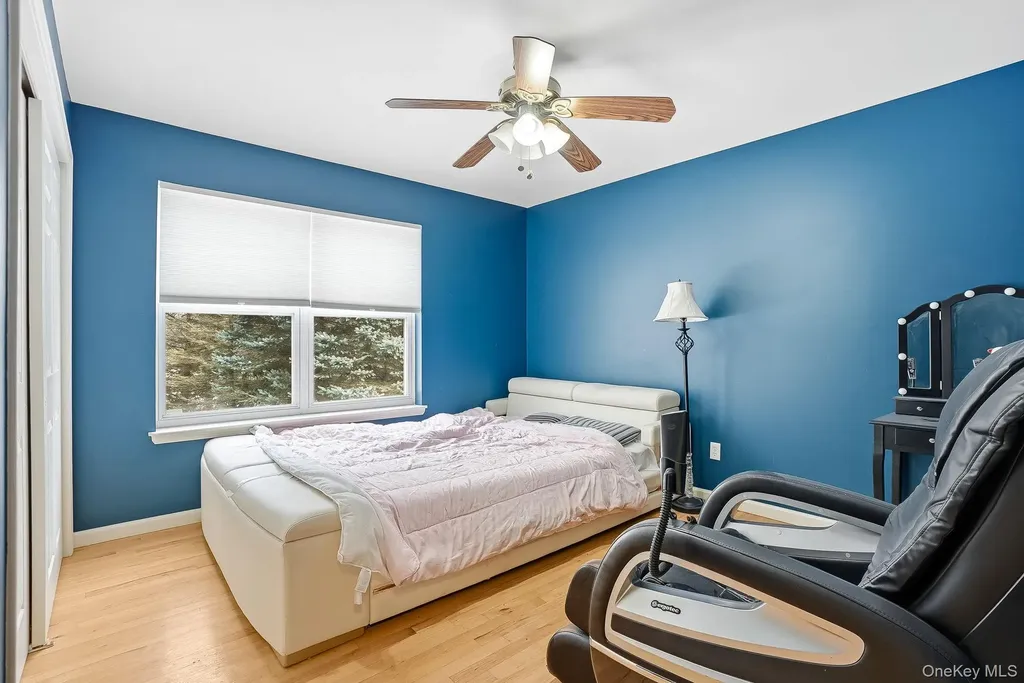 1010 Pine View New Windsor NY 12553
