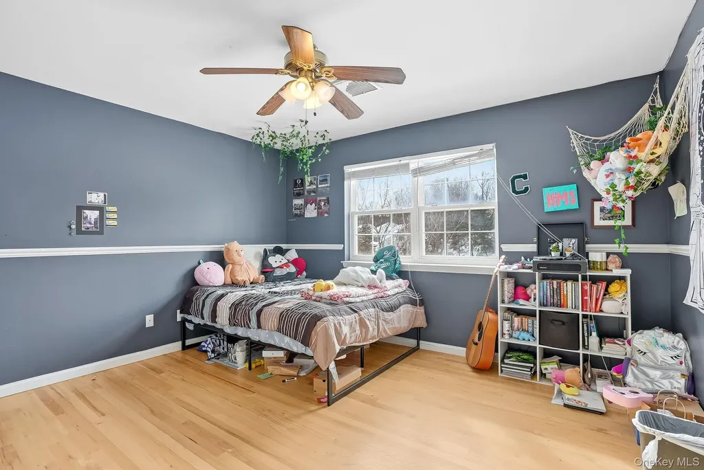 1010 Pine View New Windsor NY 12553