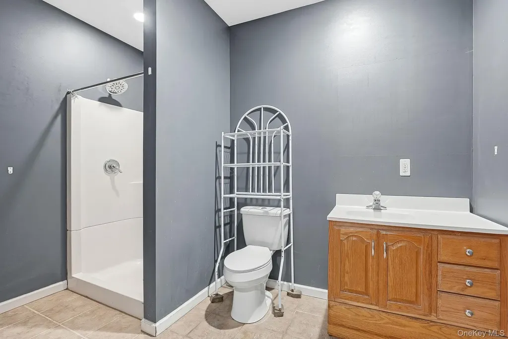 1010 Pine View New Windsor NY 12553