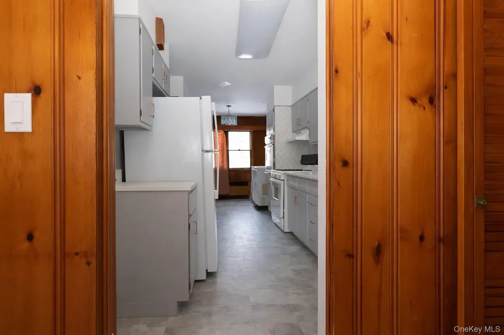 24 Mckinley Avenue White Plains NY 10606