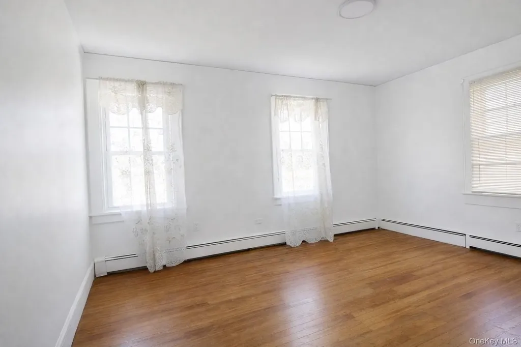 24 Mckinley Avenue White Plains NY 10606