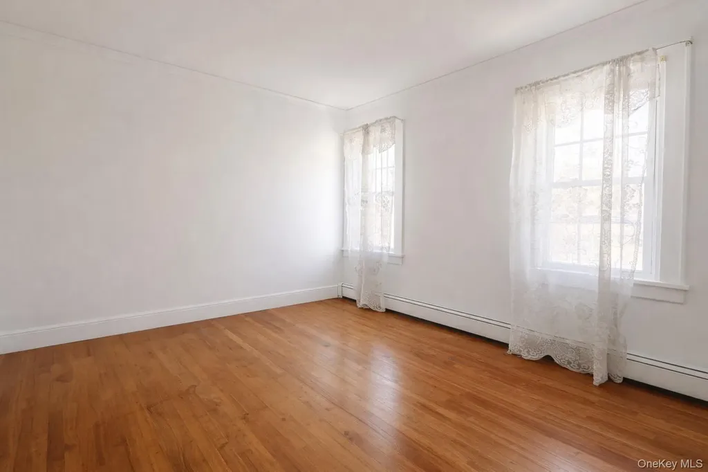 24 Mckinley Avenue White Plains NY 10606