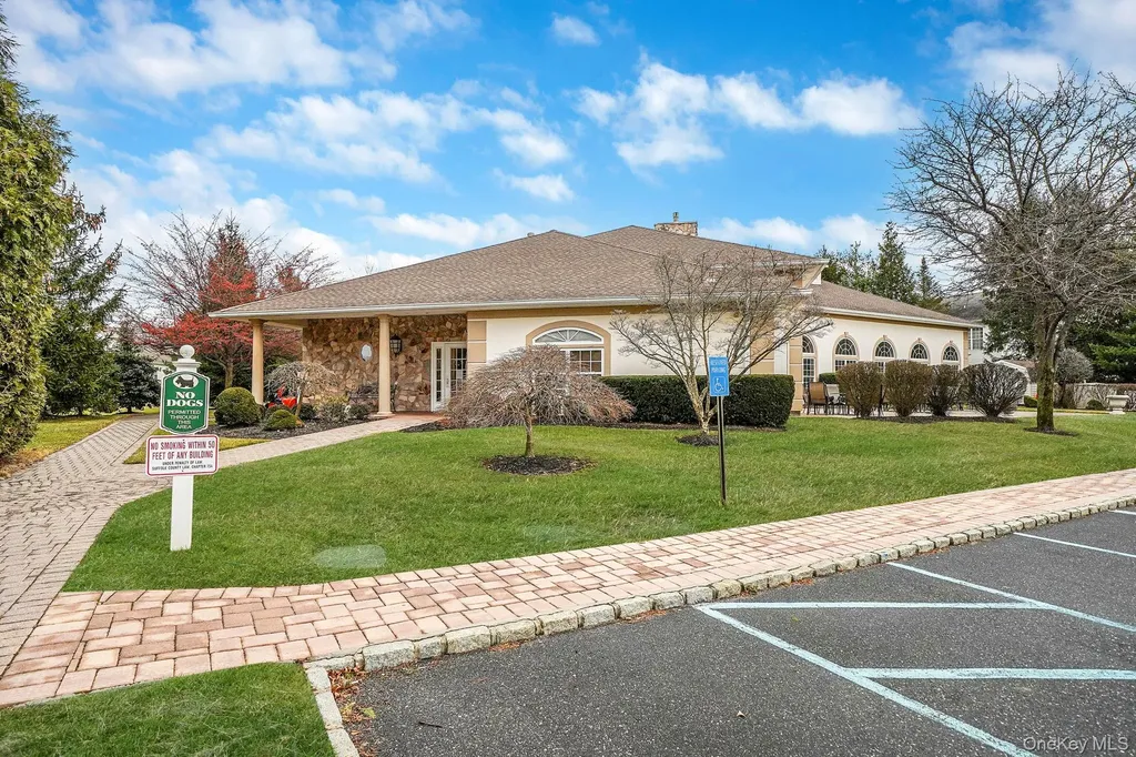 109 Constantine Way Mount Sinai NY 11766