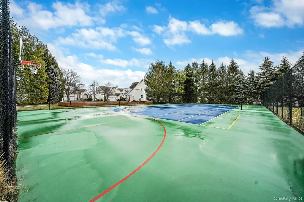 109 Constantine Way Mount Sinai NY 11766